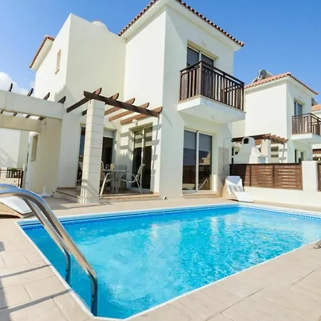 Oceanview Luxury 073 פאראלימני