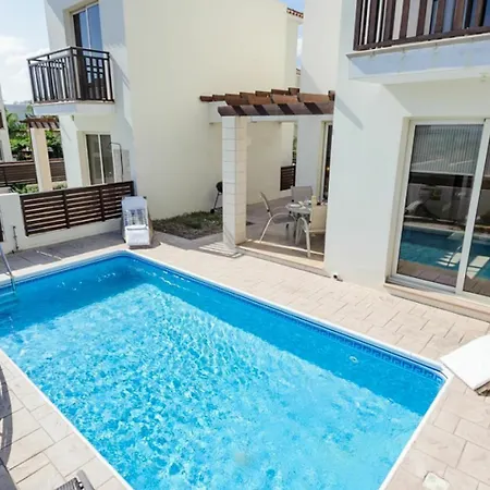 דירה Oceanview Luxury 073 פאראלימני